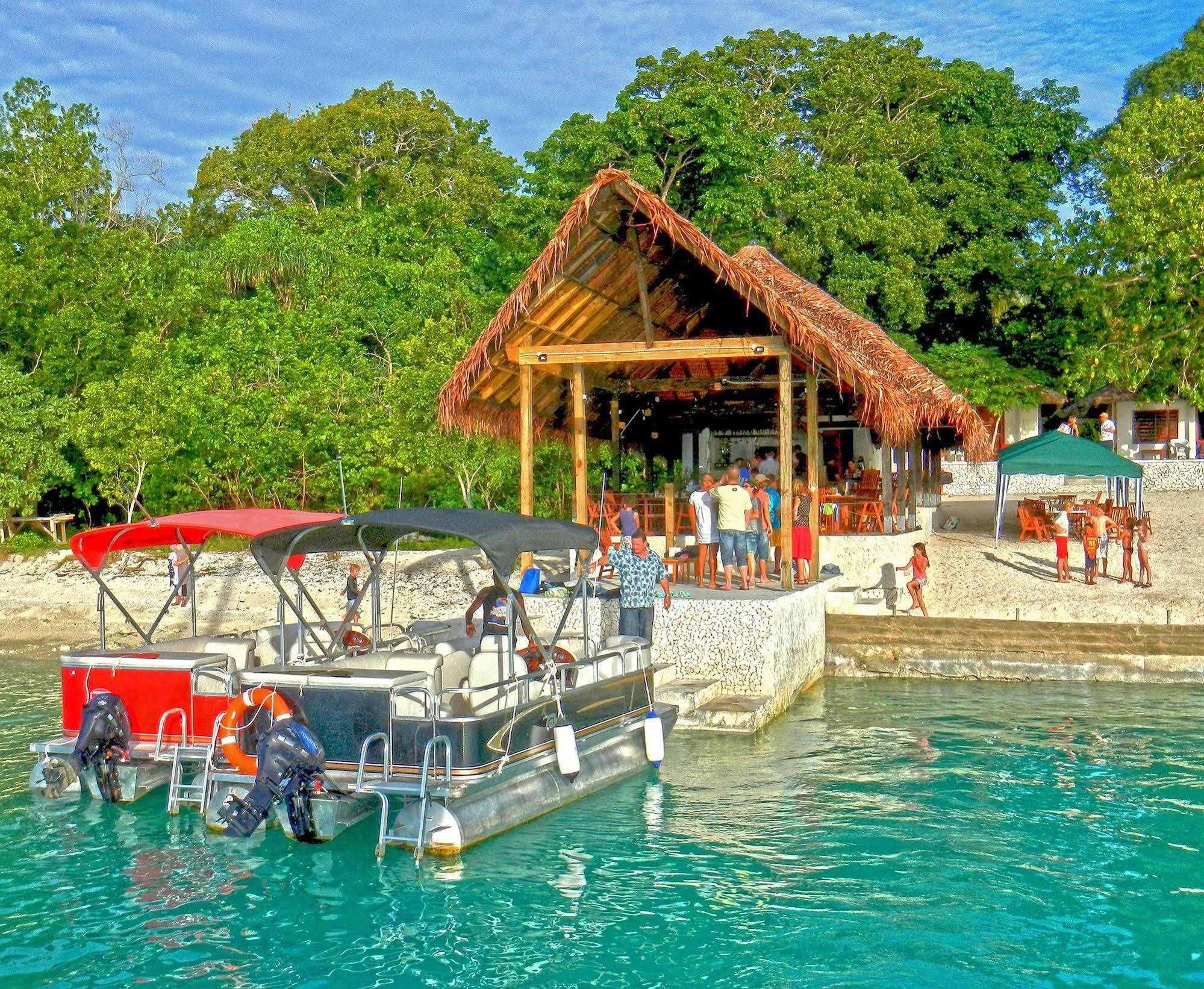 Coco Beach Resort Port Vila Exterior foto